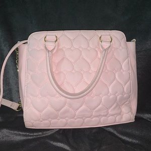 BETSEY JOHNSON- crossbody satchel